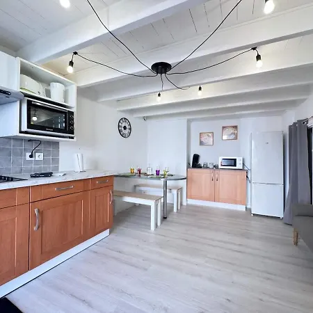 De La Lanterne - Des Marees Apartment *
